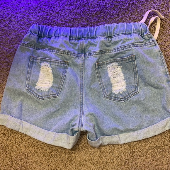 Jean Shorts, Never worn, Size M - Picture 2 of 3